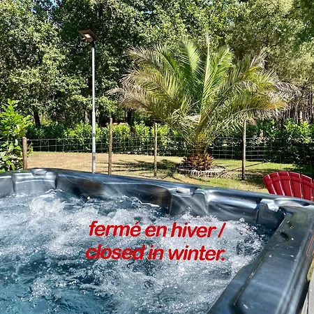 Сasa de vacaciones Maison Avec Jacuzzi, Proche De La *